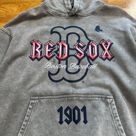 Boston Red Sox Heavy Metal Oversize Hoodie Mens M Washed Grey Sweatshirt NWT - Picture 2 of 6